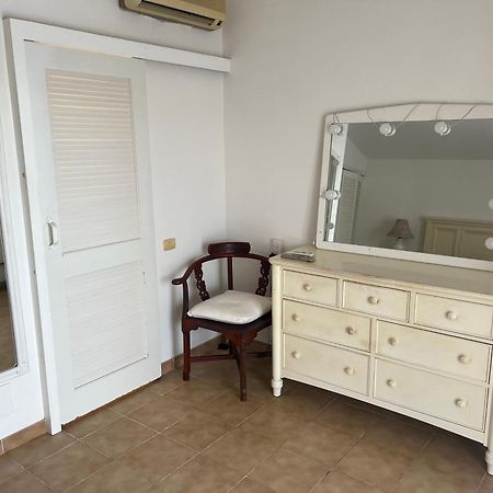 Antigua Chiama Italia Villas Jolly Harbour 外观 照片