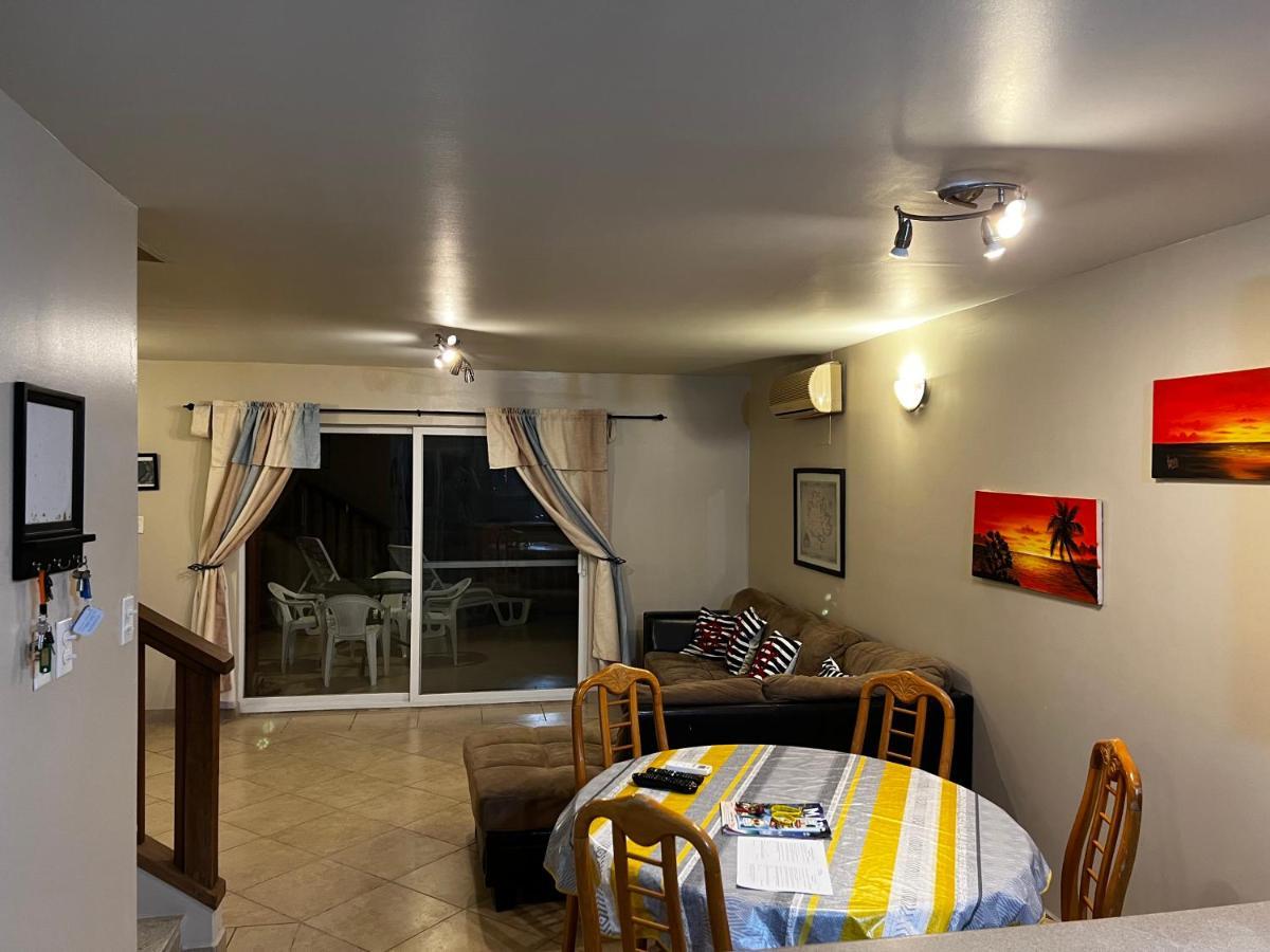 Antigua Chiama Italia Villas Jolly Harbour 外观 照片