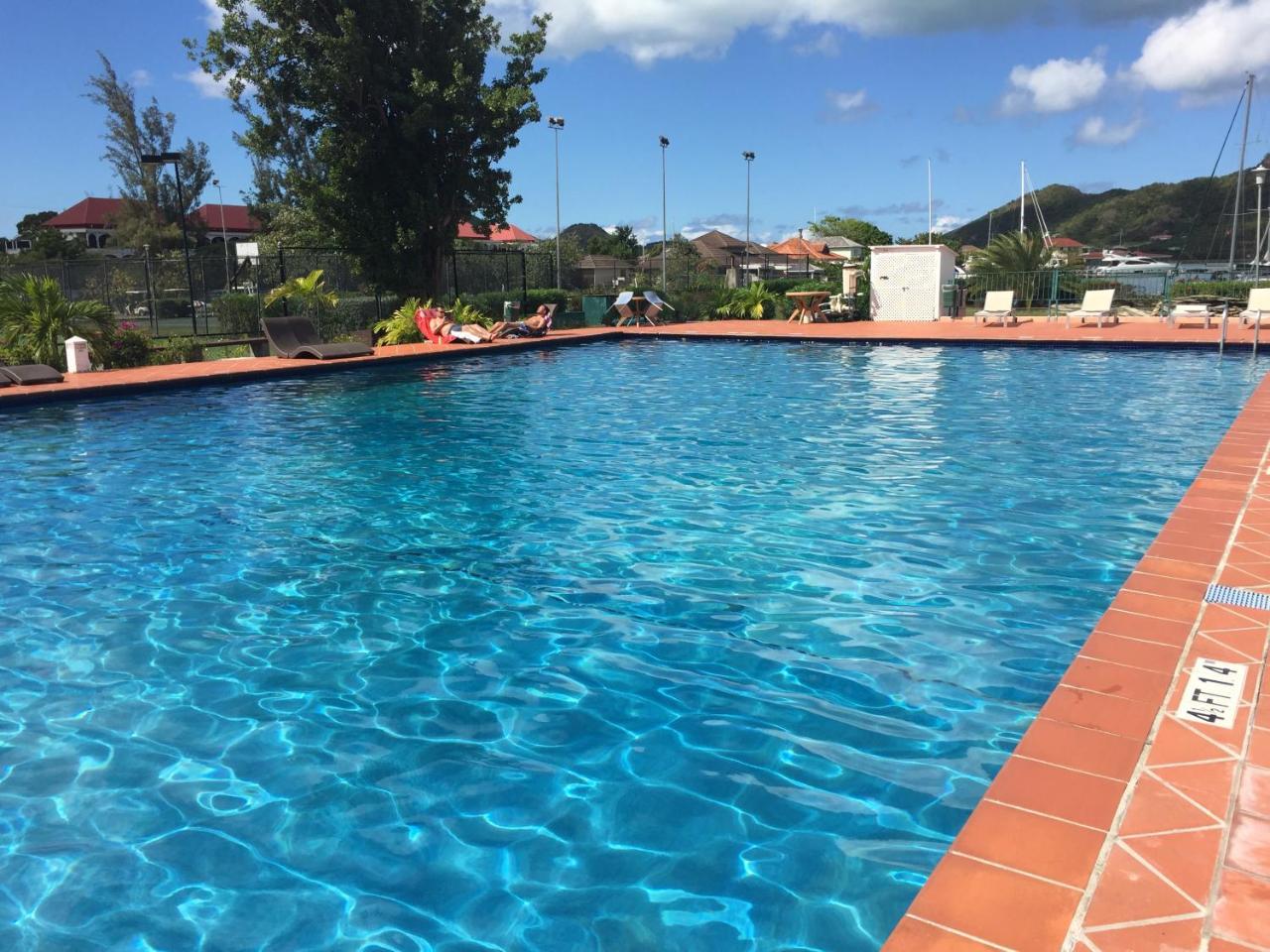 Antigua Chiama Italia Villas Jolly Harbour 外观 照片